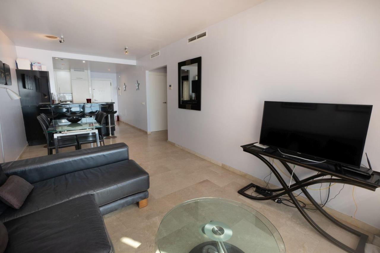 Playa Del Salon 2C Menyber Apartment Nerja Exterior photo
